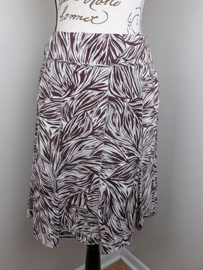 Ann Taylor Brown White Leaf Print Cotton Flare Skirt 8P Botanical Resort Coastal